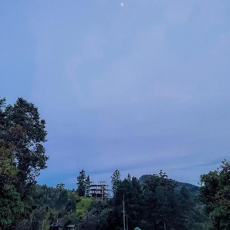 Adhi'S Place Элла Экстерьер фото